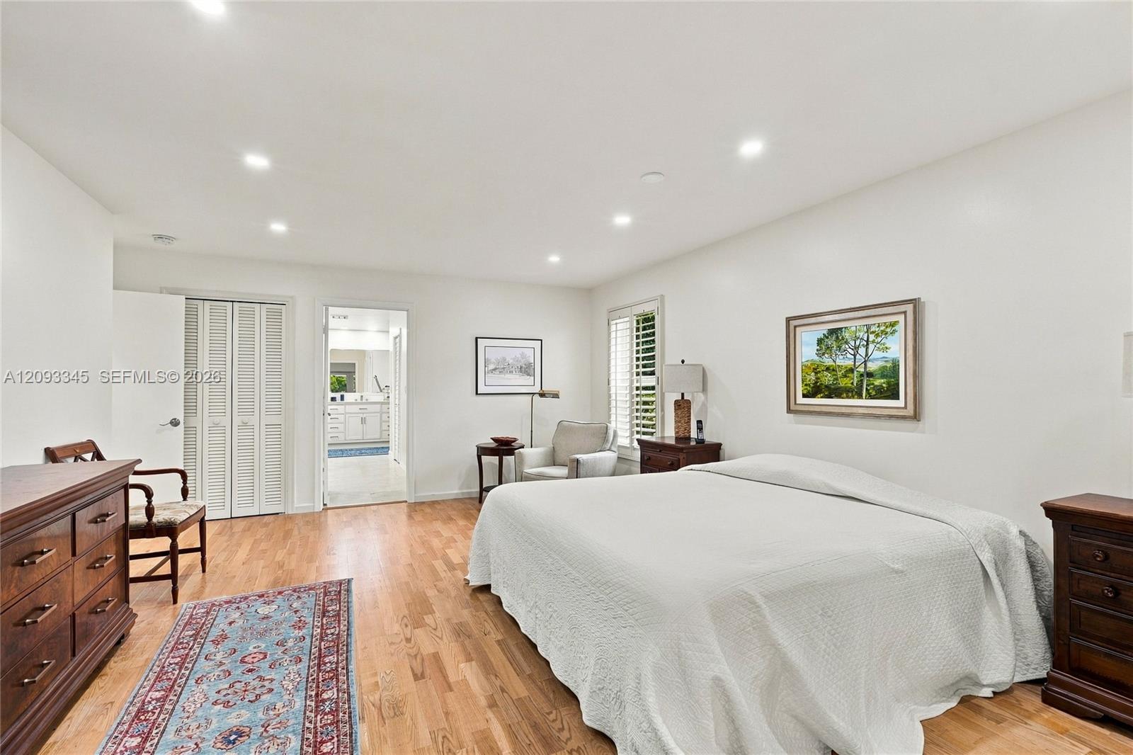 444 Glenbrook Drive
