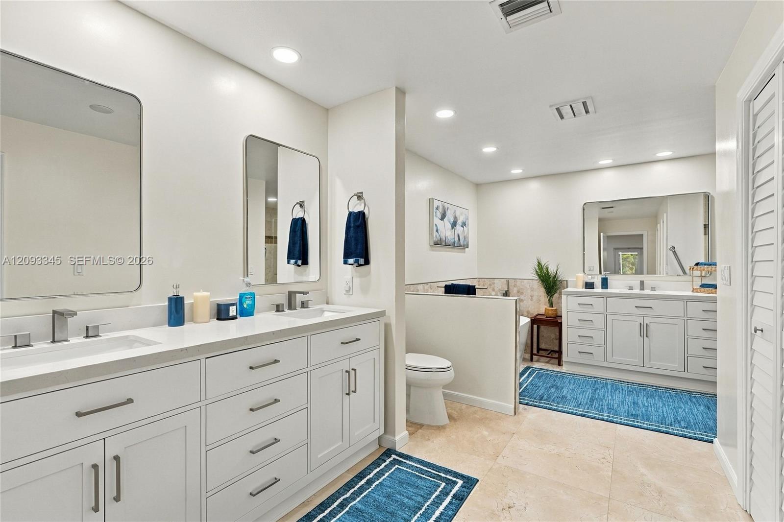 444 Glenbrook Drive