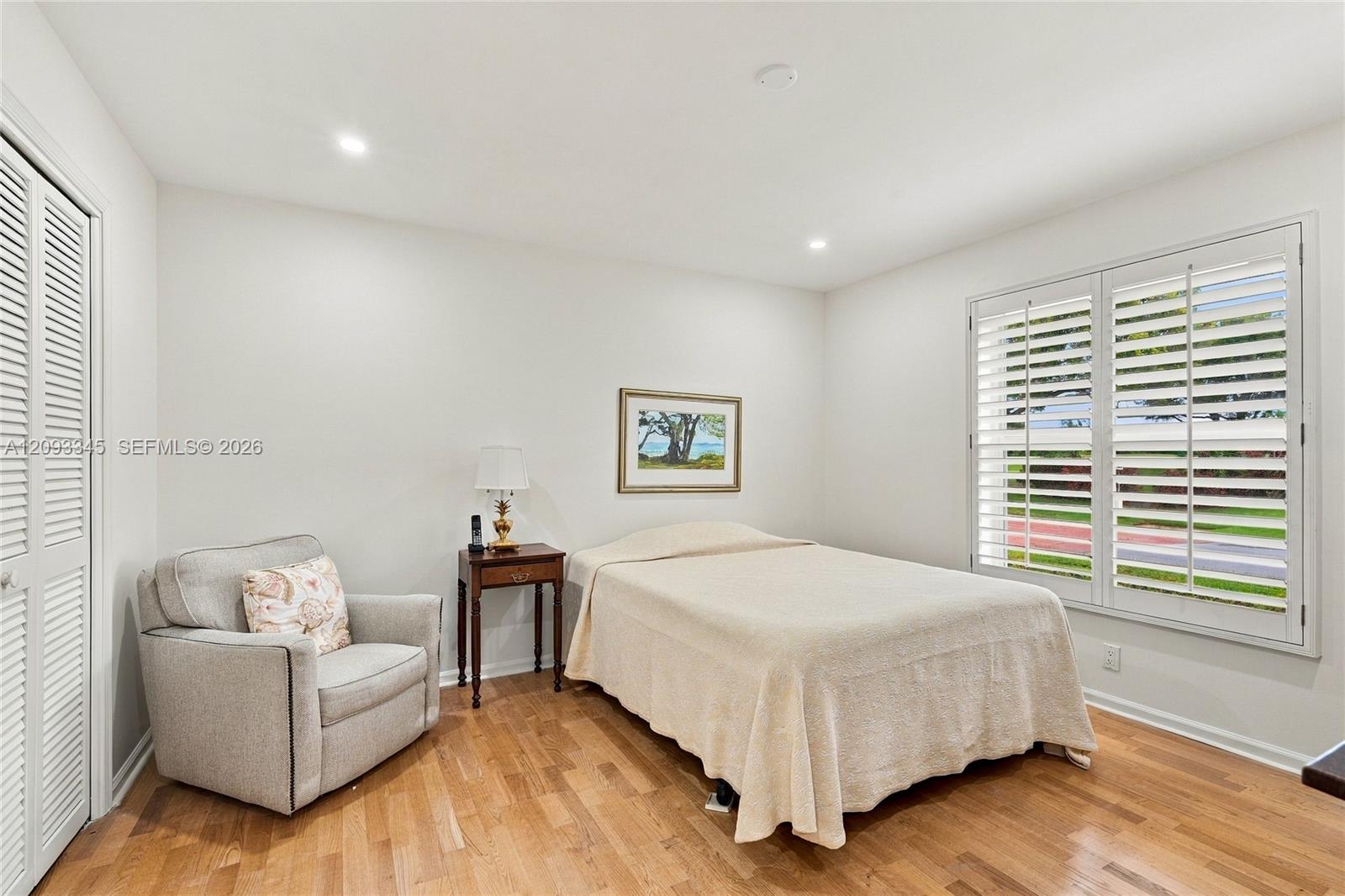 444 Glenbrook Drive