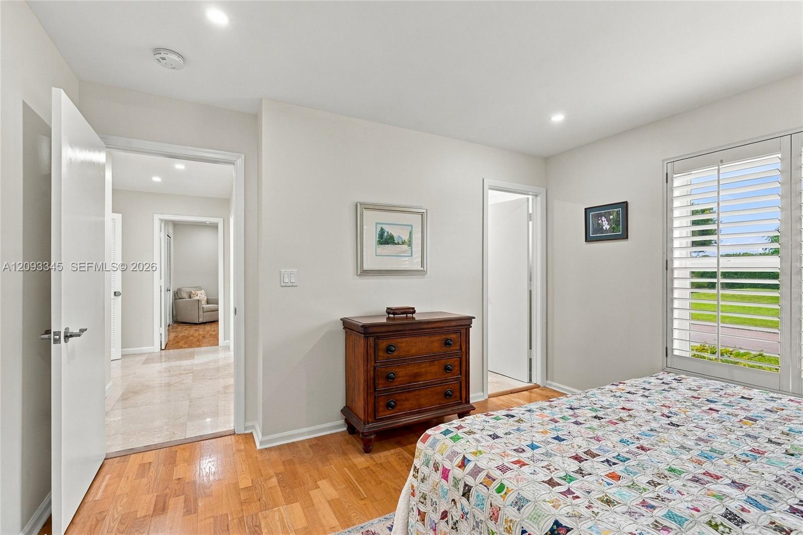 444 Glenbrook Drive