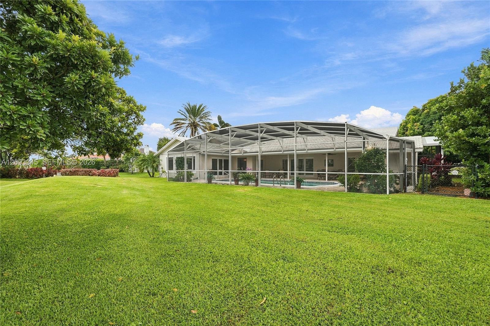 444 Glenbrook Drive