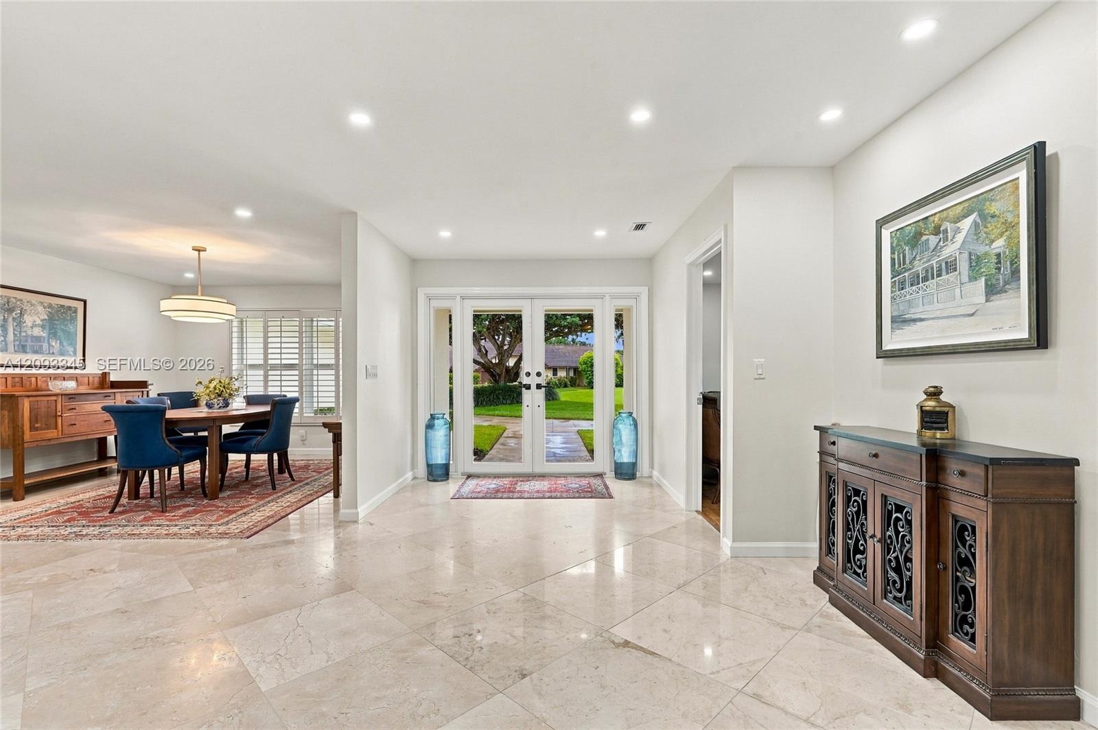 444 Glenbrook Drive