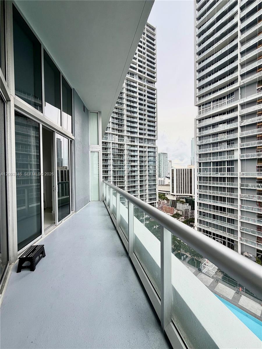 495 Brickell Avenue gallery image #11