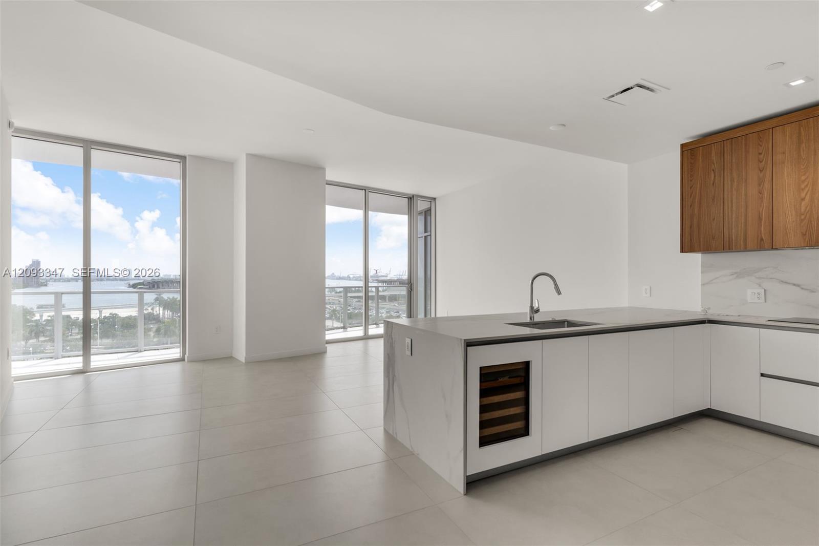 1400 Biscayne Boulevard gallery image #8