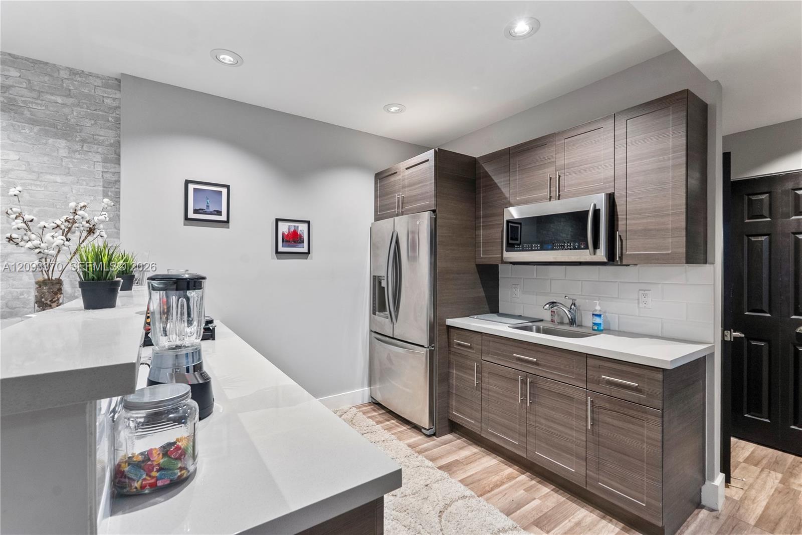 1767 W 37th Street