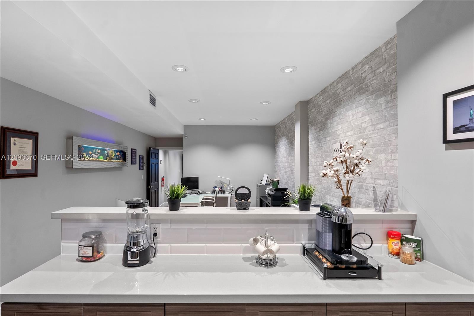 1767 W 37th Street