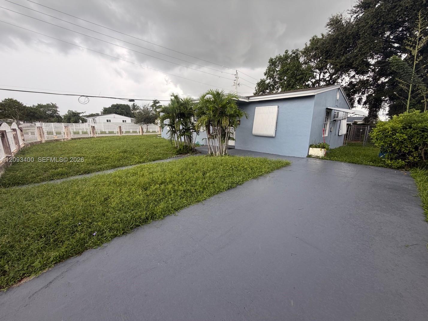 16000 NW 17th Court