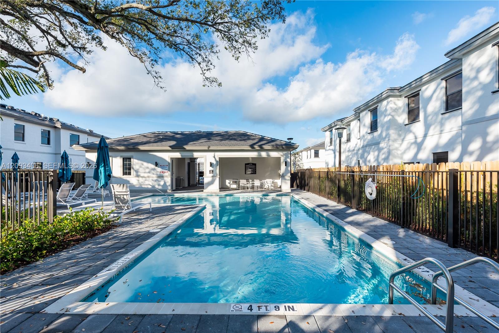 1601 SW 28th Street gallery image #17