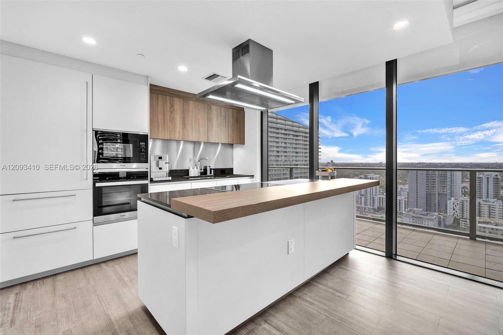 1000 Brickell Plaza gallery image #1