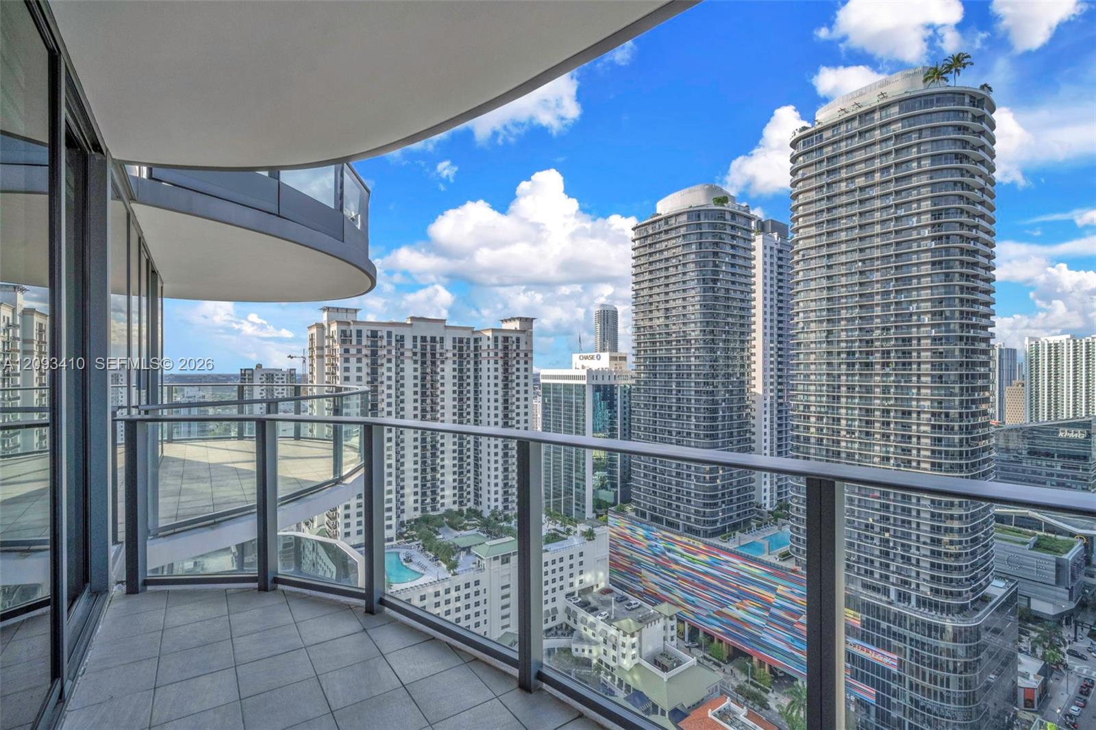 1000 Brickell Plaza gallery image #14