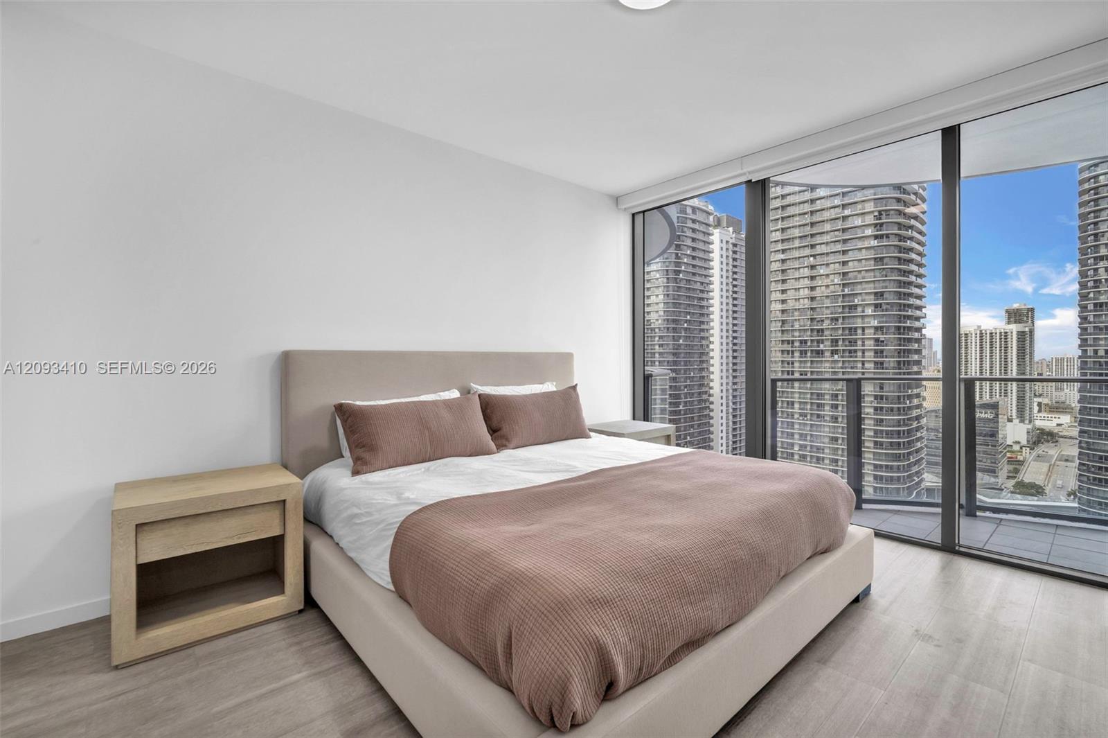 1000 Brickell Plaza gallery image #24