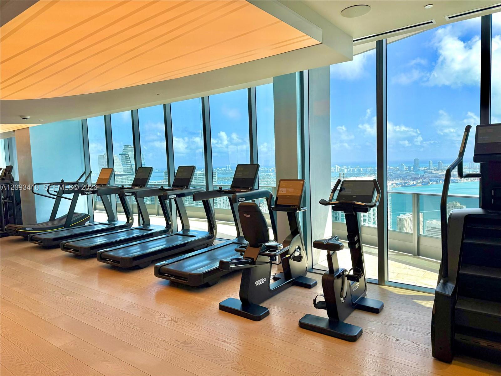 1000 Brickell Plaza gallery image #45