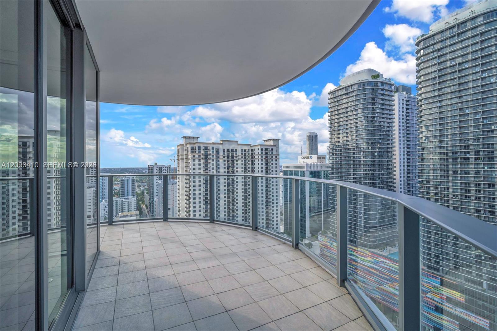 1000 Brickell Plaza gallery image #8