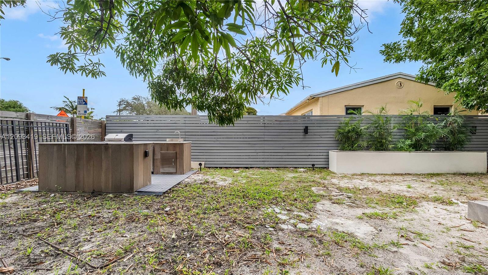 817 NW 17th Street gallery image #27