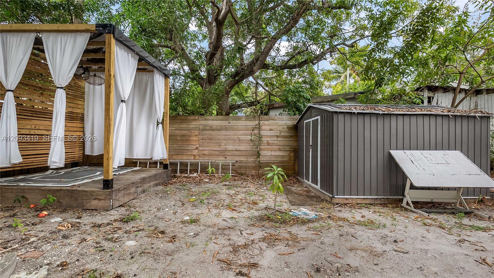 817 NW 17th Street gallery image #28