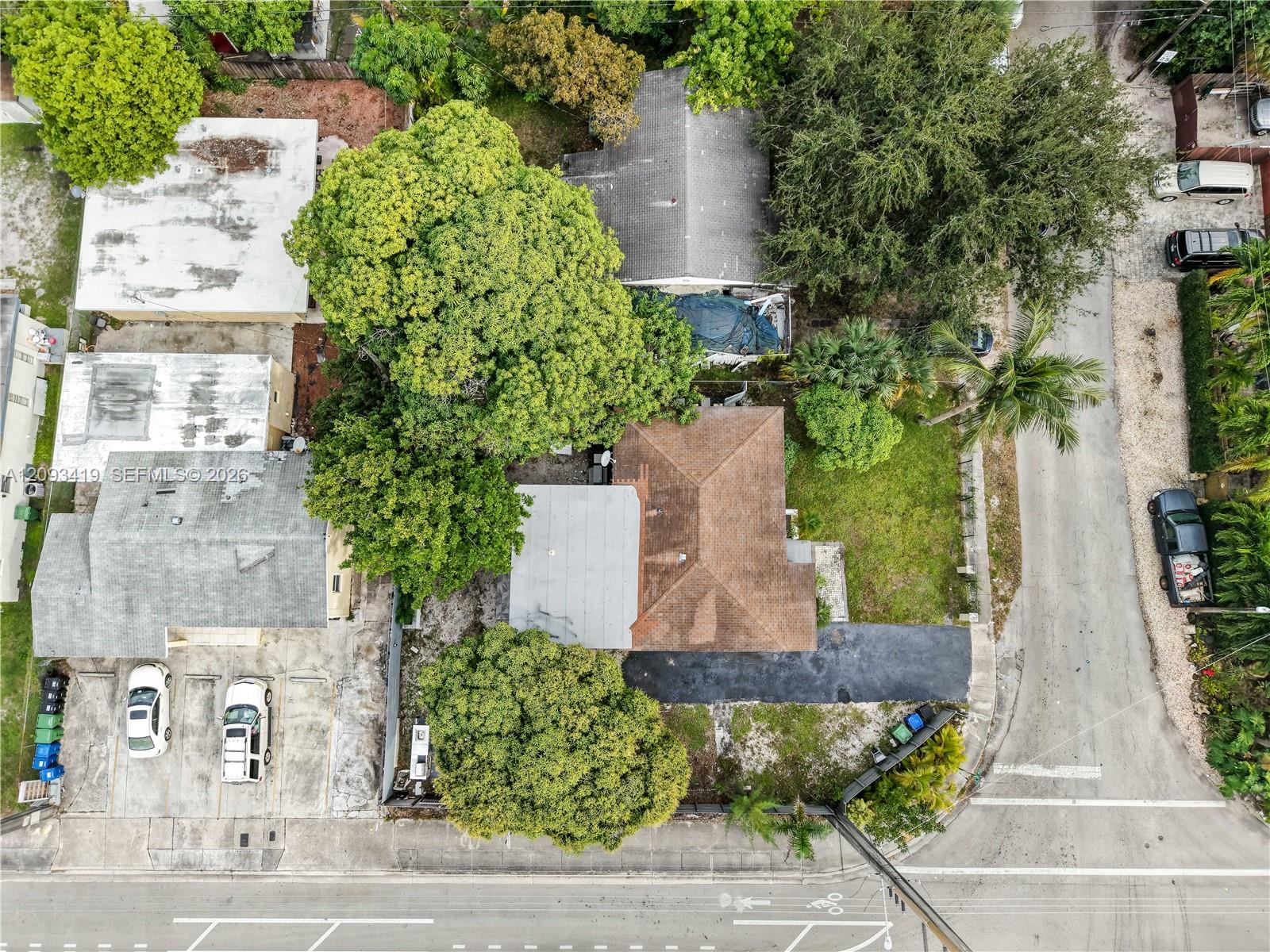 817 NW 17th Street gallery image #36