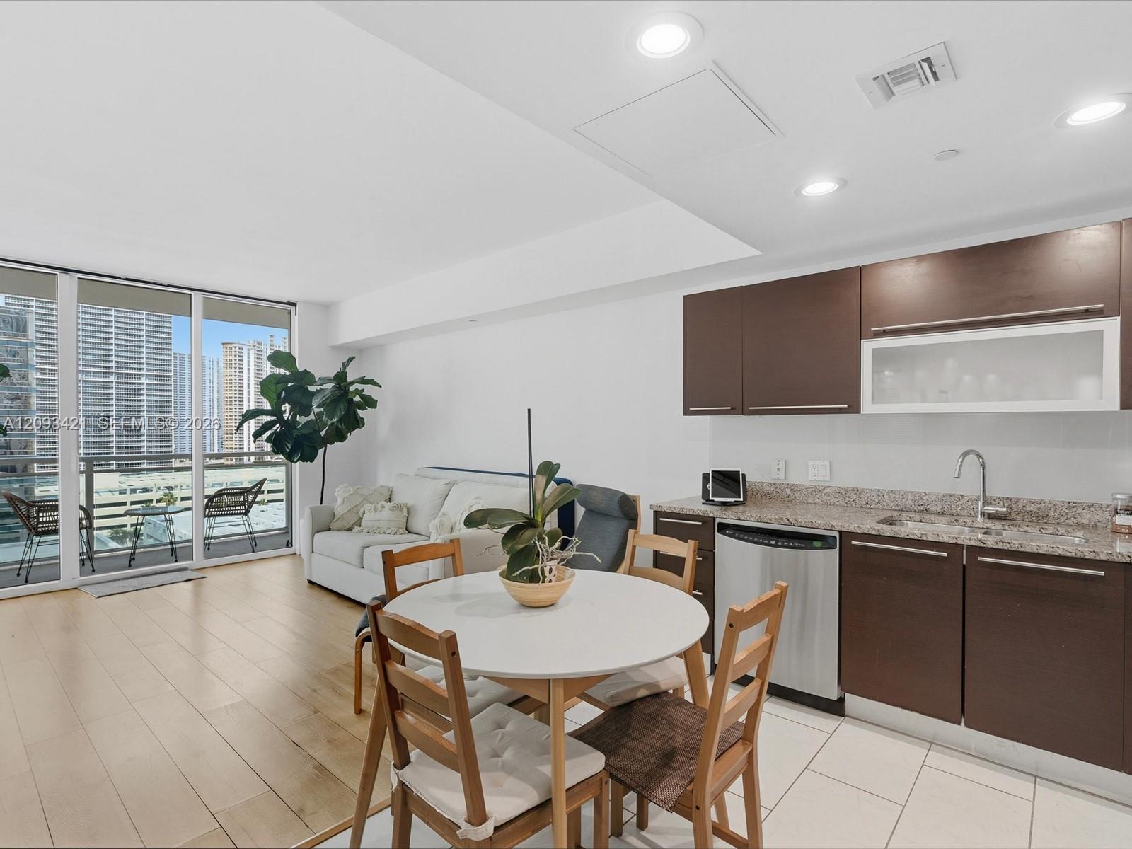 950 Brickell Bay Drive