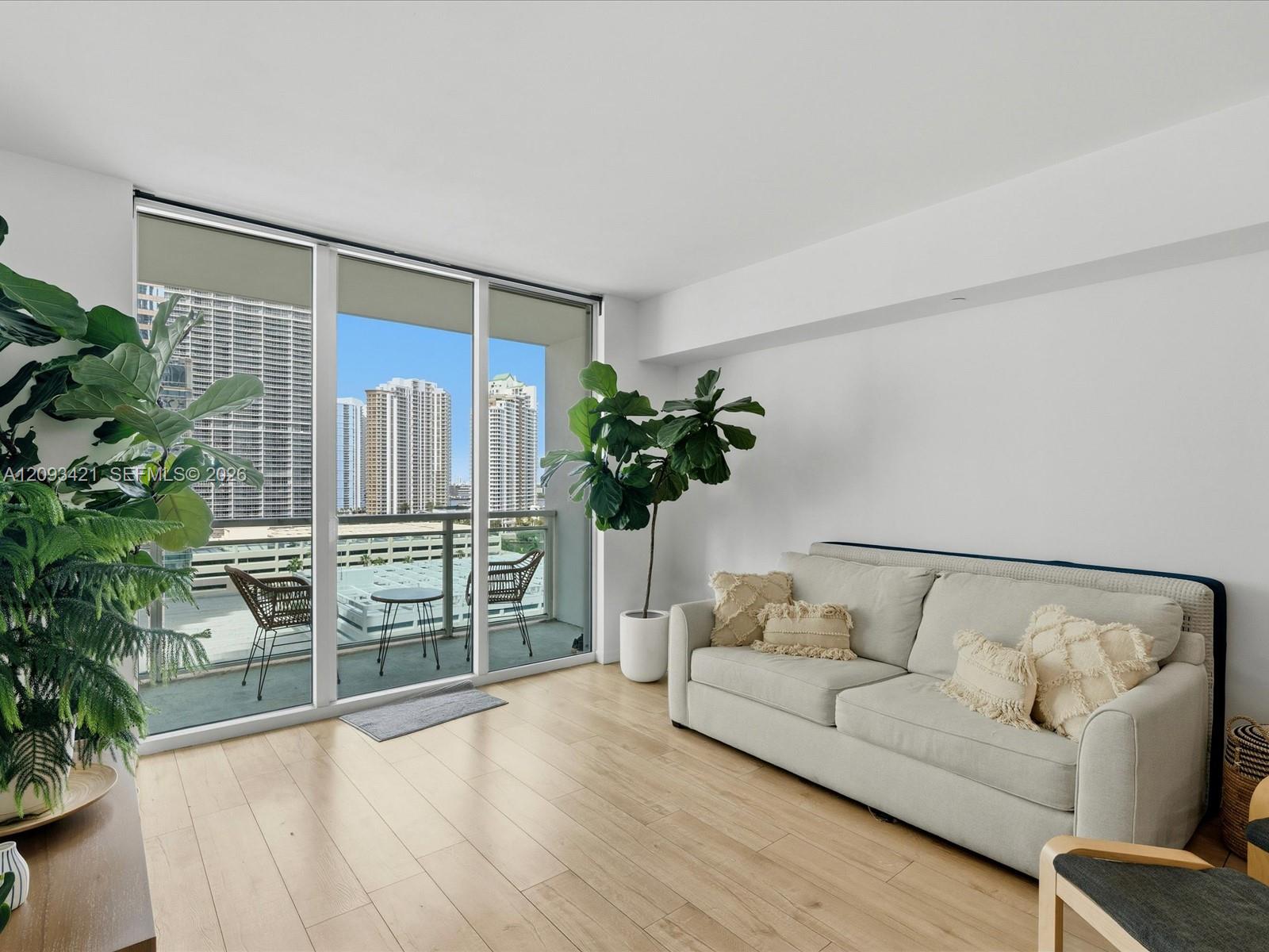 950 Brickell Bay Drive