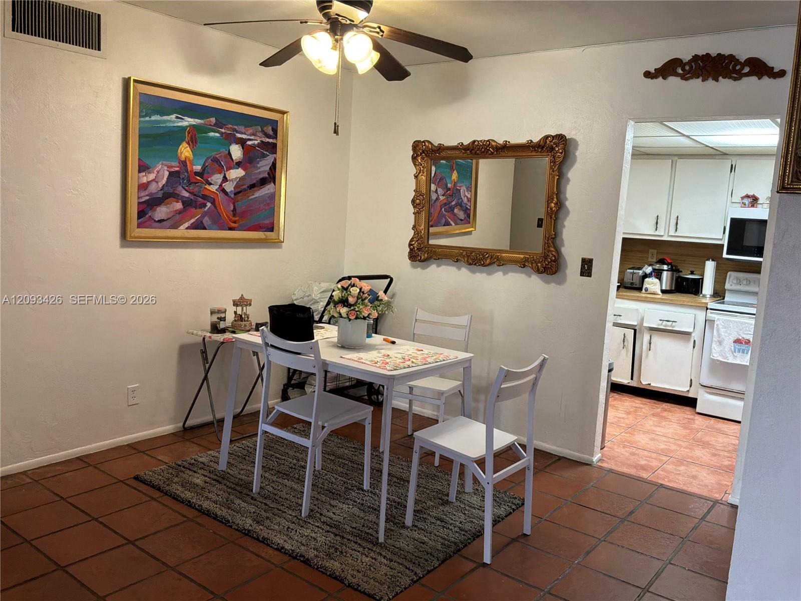 13715 Kendale Lakes Circle