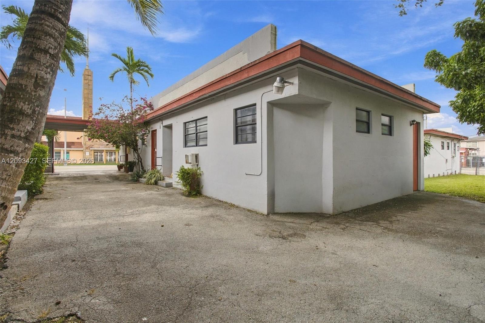 3301 W Flagler Street