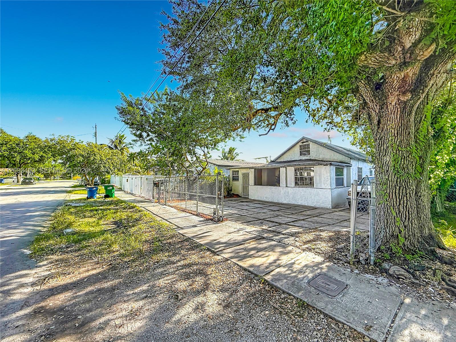 4433 NW 22nd Court