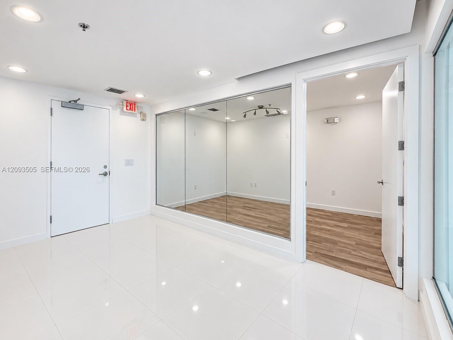 40 SW 13th Street gallery image #3