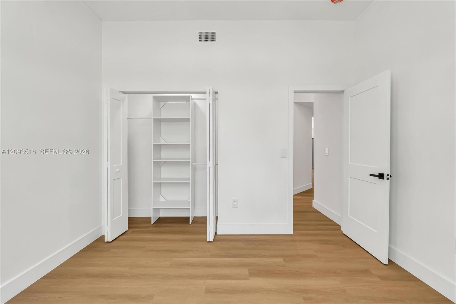 16 Gables Boulevard gallery image #20