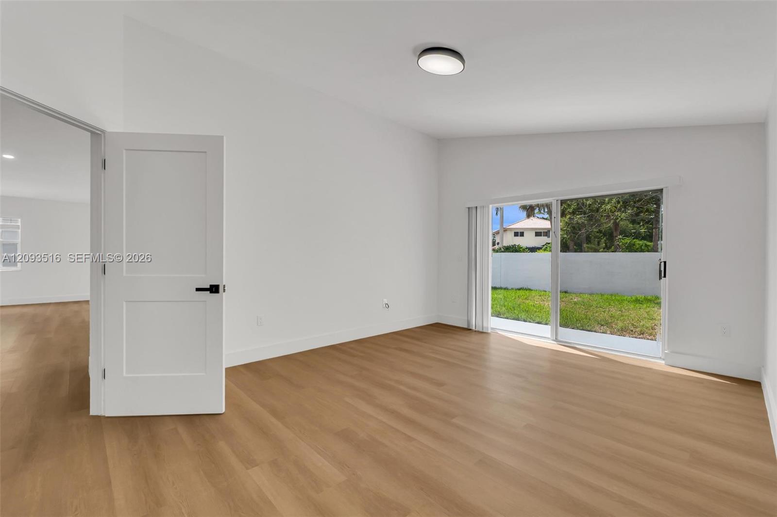 16 Gables Boulevard gallery image #29
