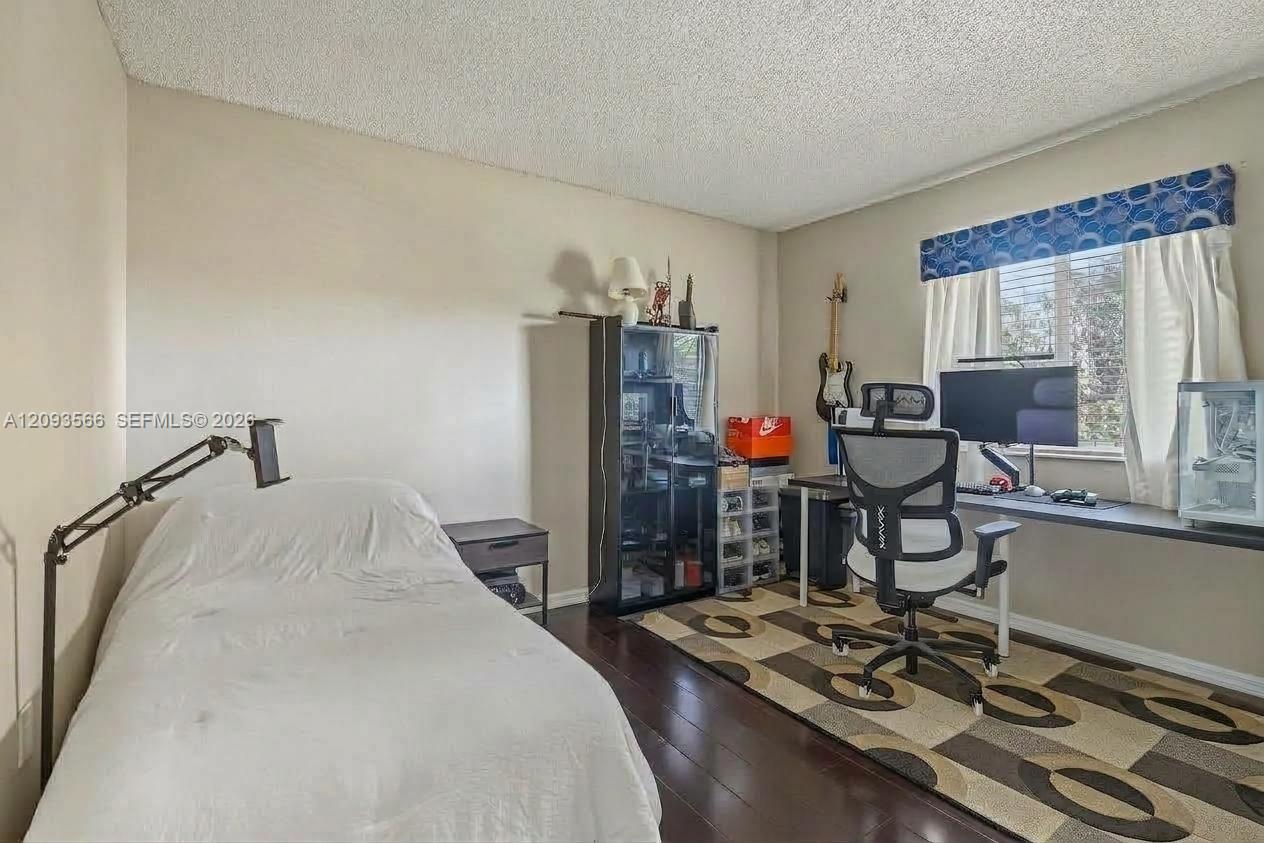 18047 SW 154th Court