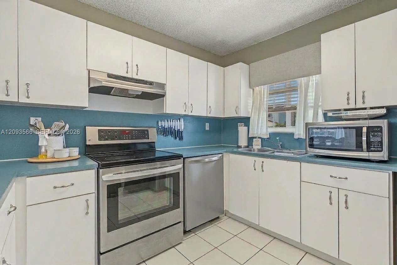 18047 SW 154th Court