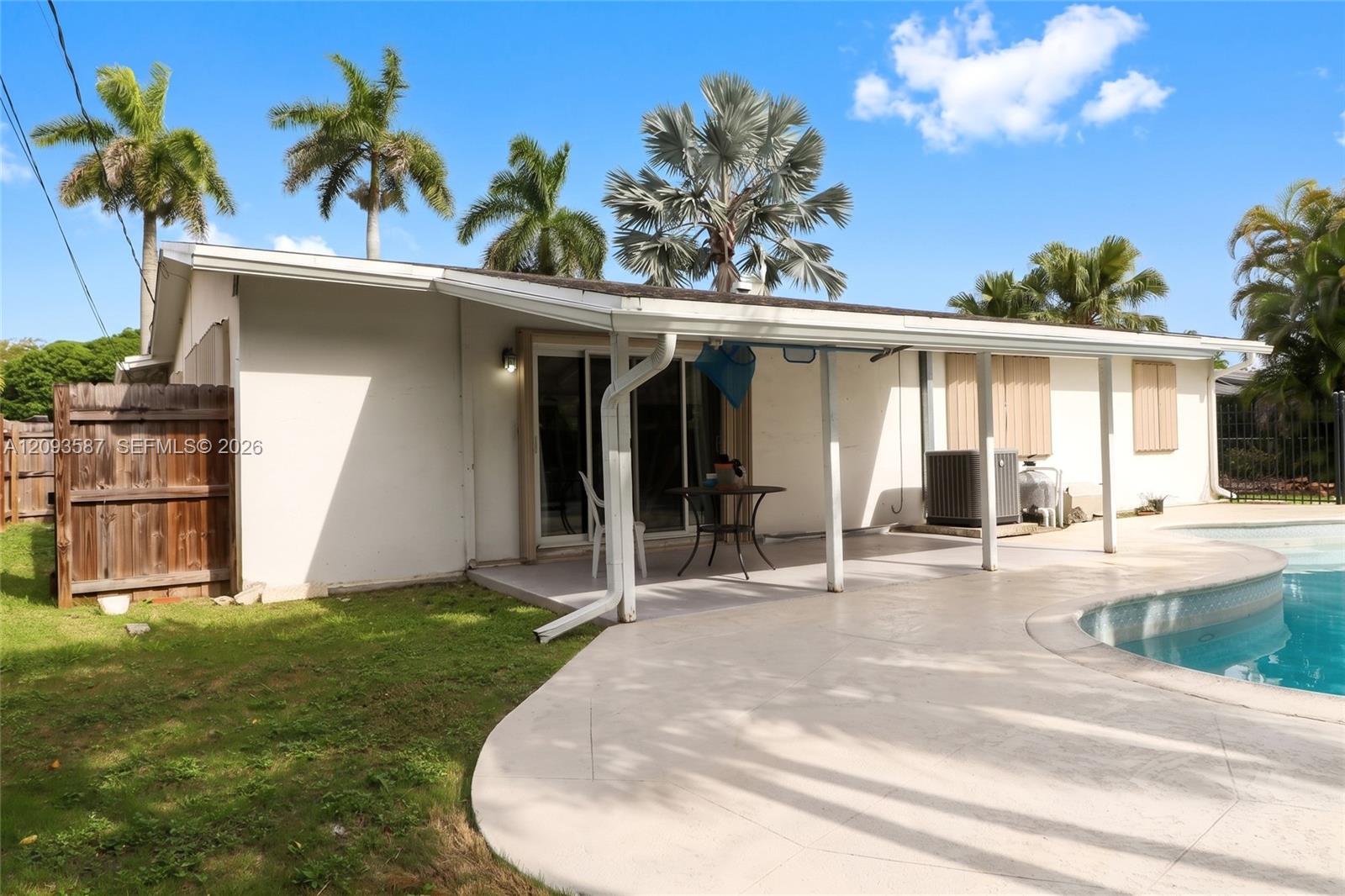 16020 SW 97th Court gallery image #22