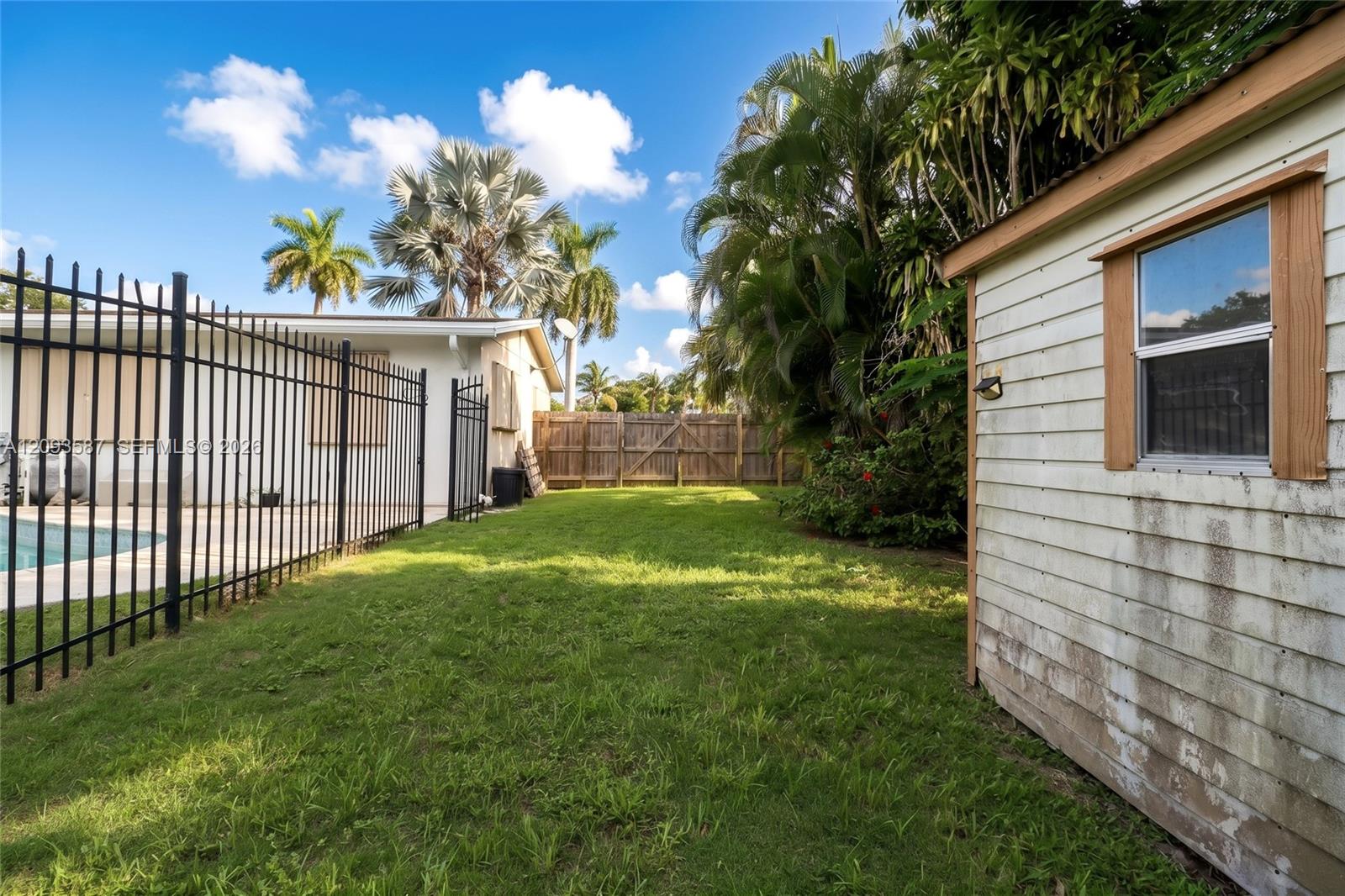 16020 SW 97th Court gallery image #27
