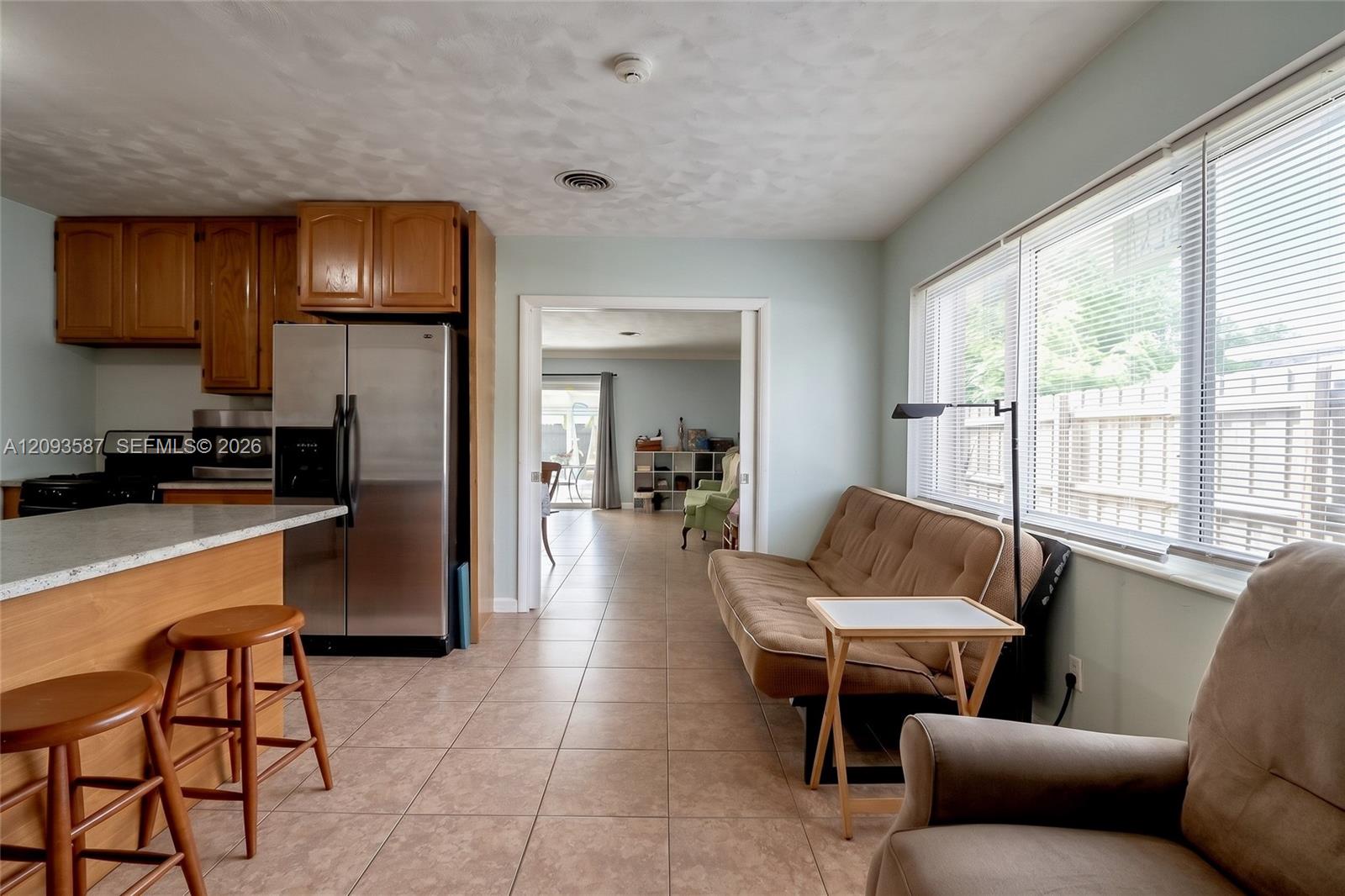 16020 SW 97th Court gallery image #9