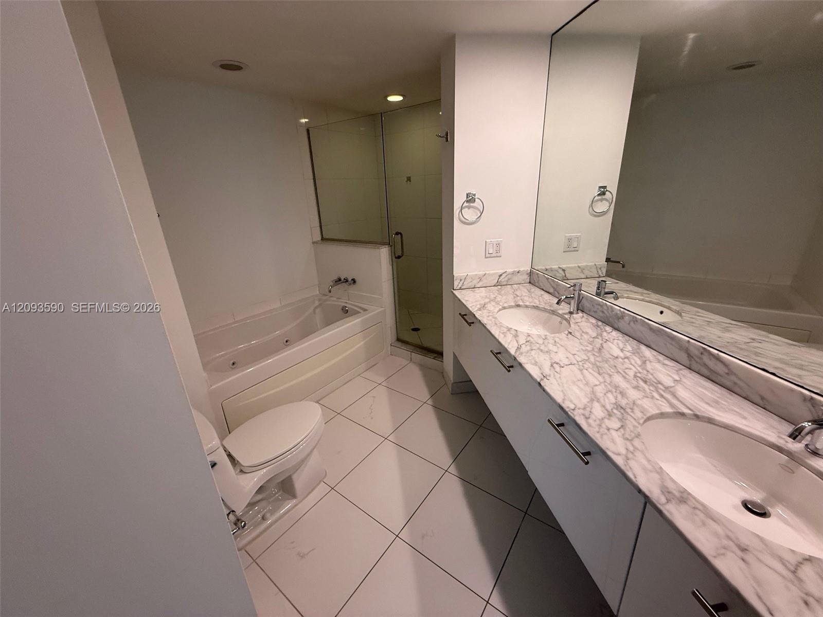 55 SE 6th Street gallery image #13