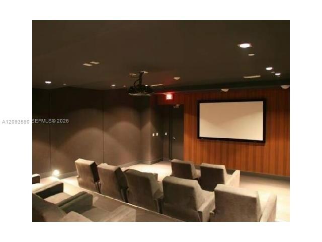 55 SE 6th Street gallery image #21