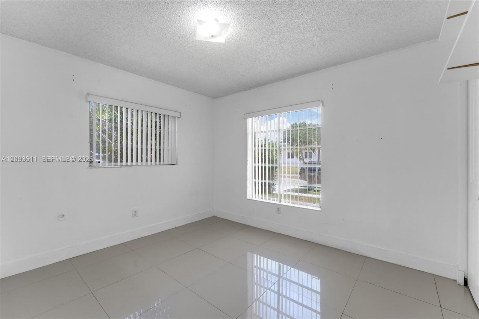 15543 SW 107th Court gallery image #17