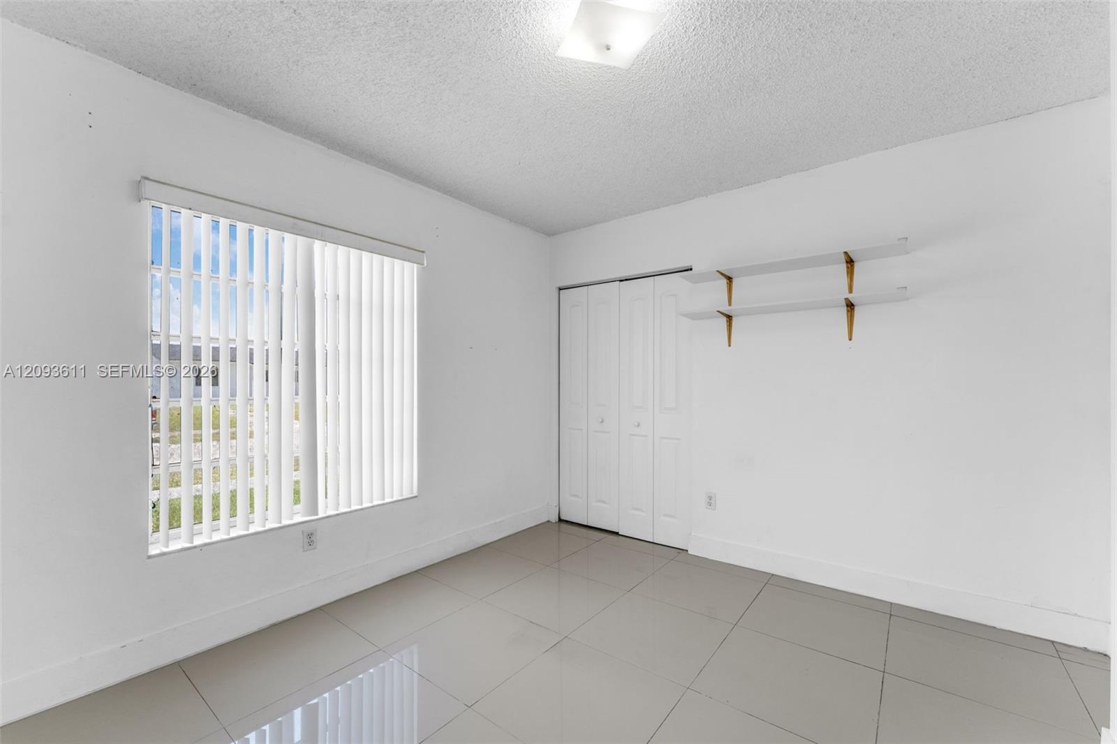 15543 SW 107th Court gallery image #18
