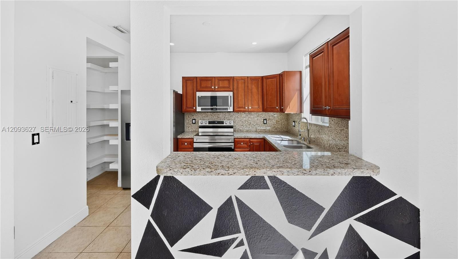 85 SW 15th Terrace