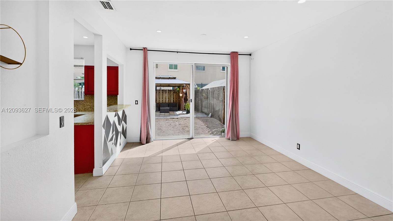 85 SW 15th Terrace