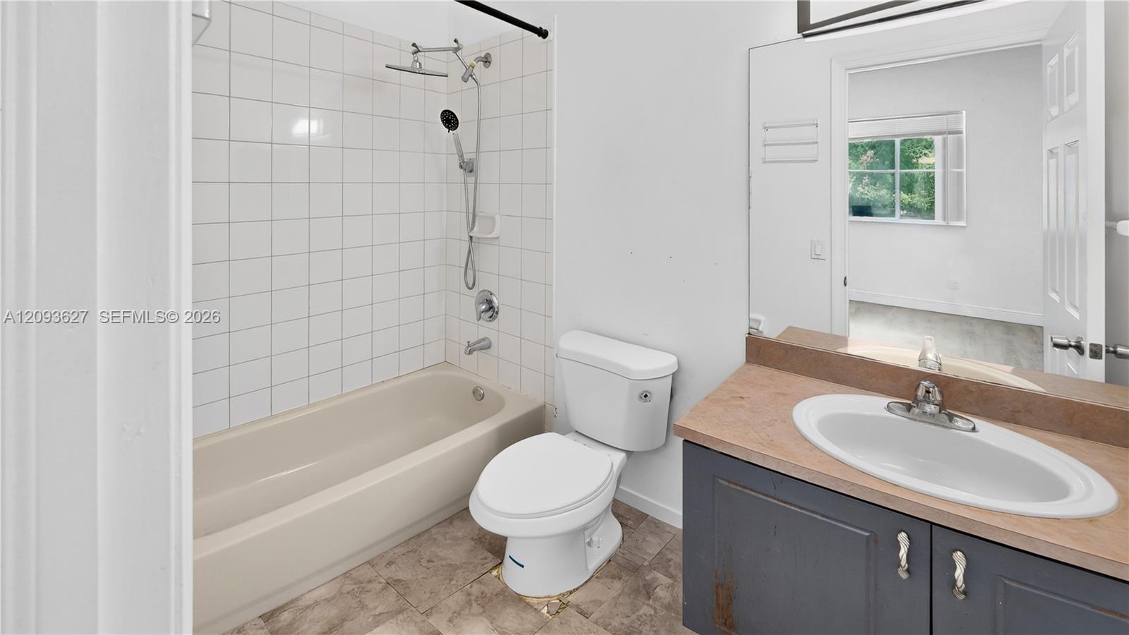 85 SW 15th Terrace