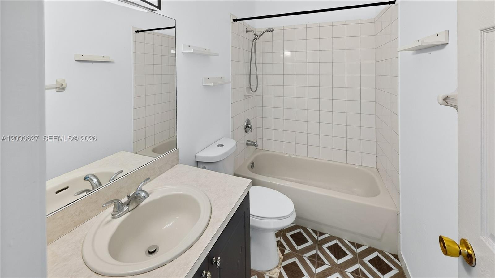 85 SW 15th Terrace
