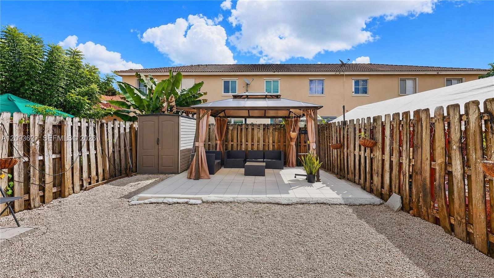 85 SW 15th Terrace