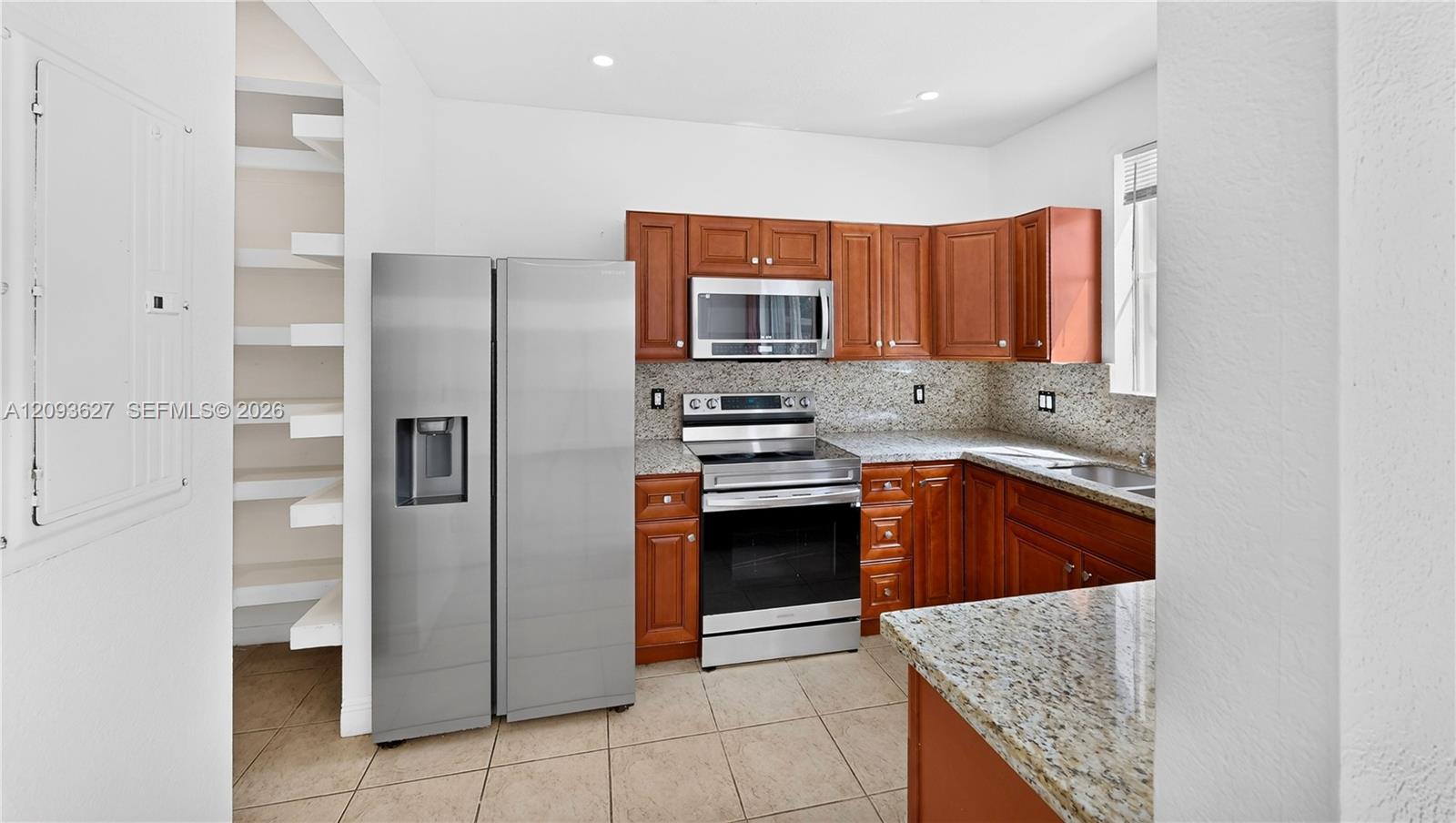85 SW 15th Terrace