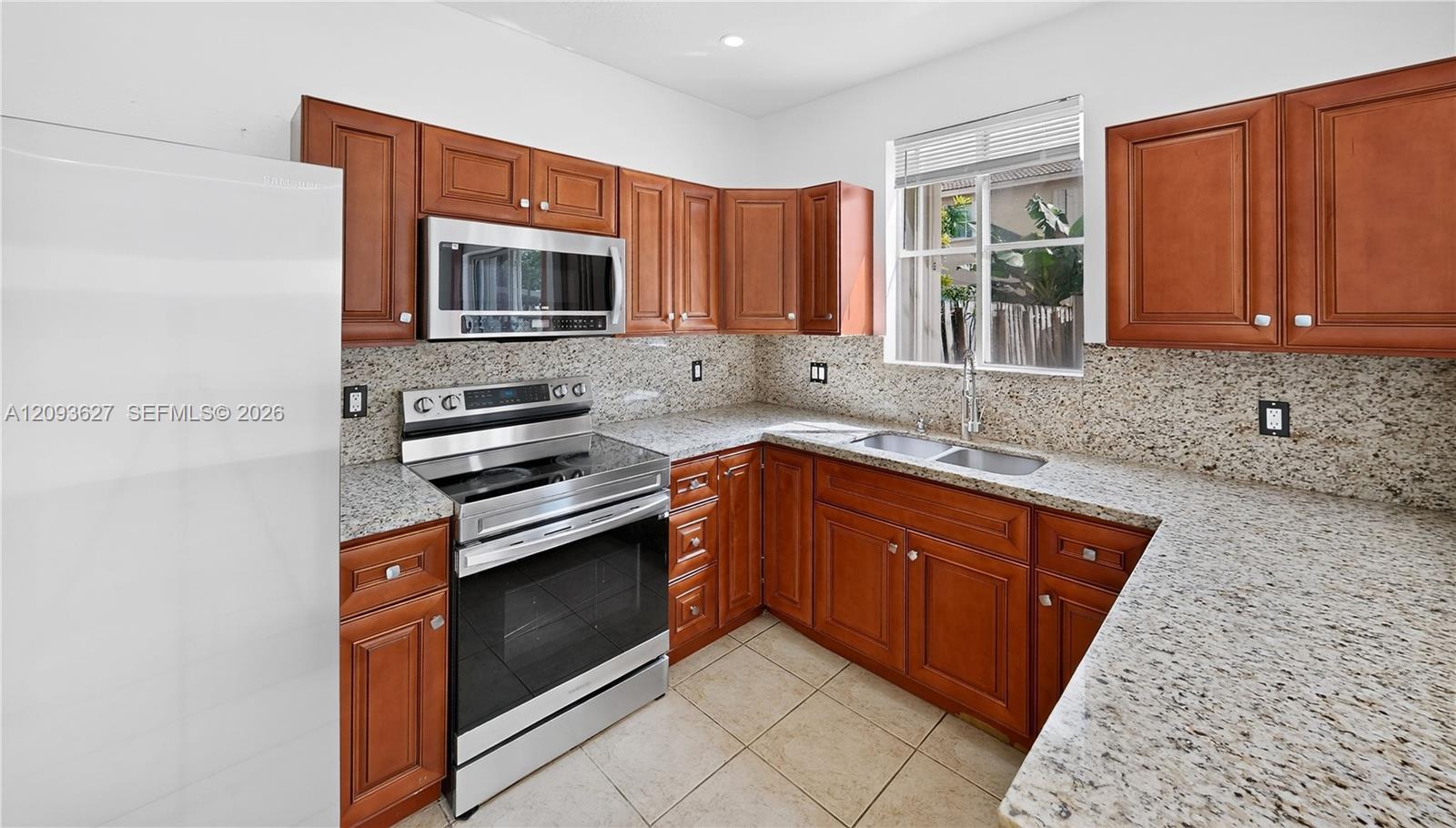 85 SW 15th Terrace