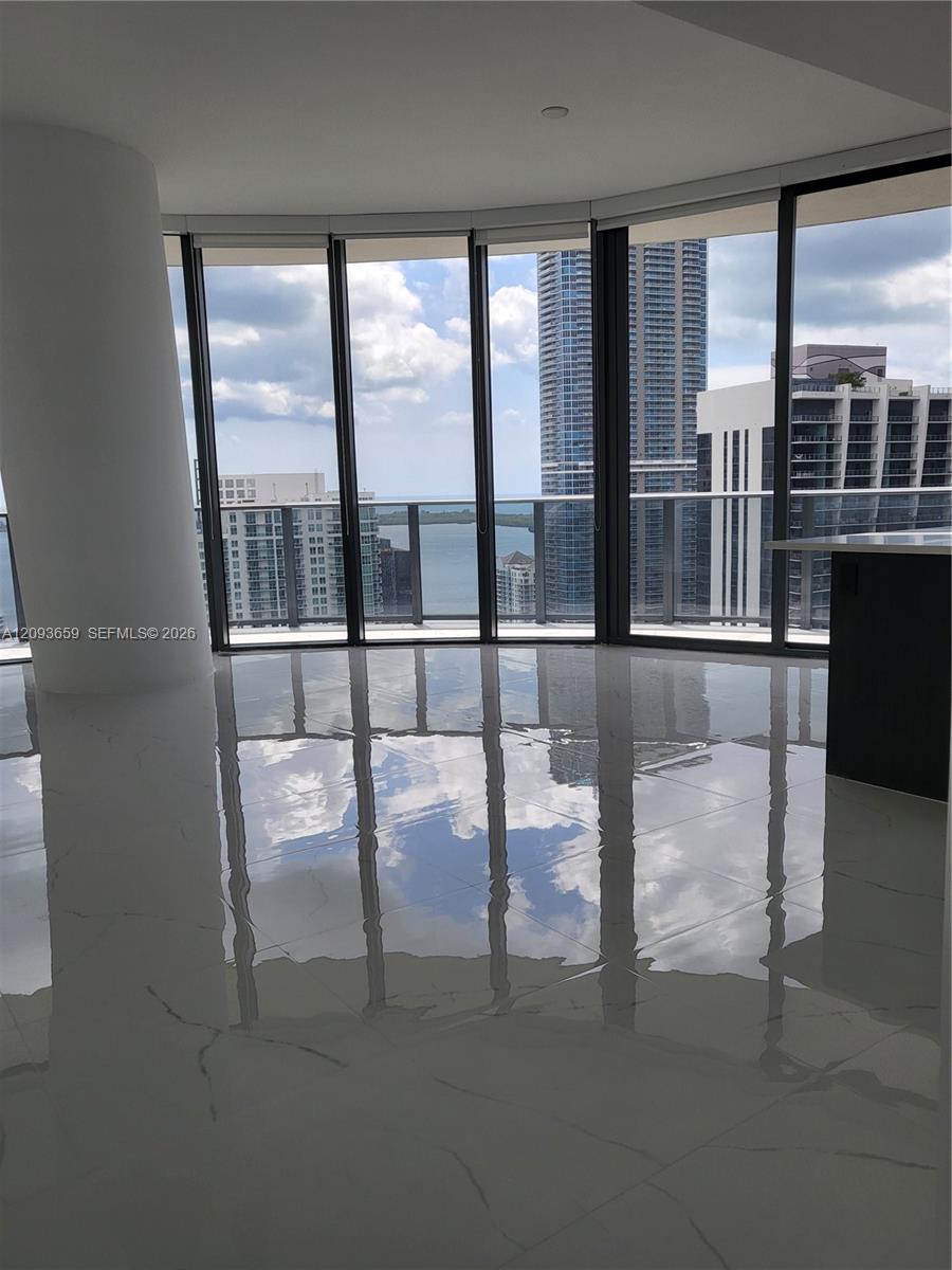 45 SW 9th Street gallery image #1