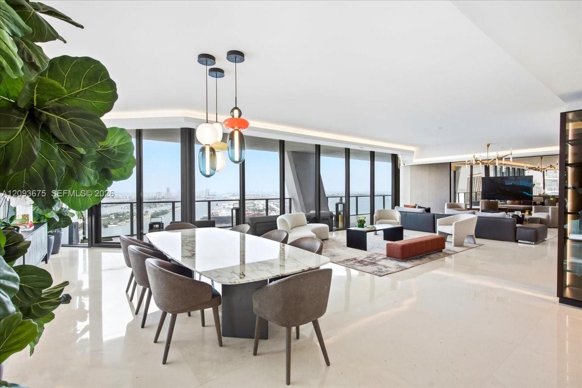 1000 Biscayne Boulevard gallery image #10