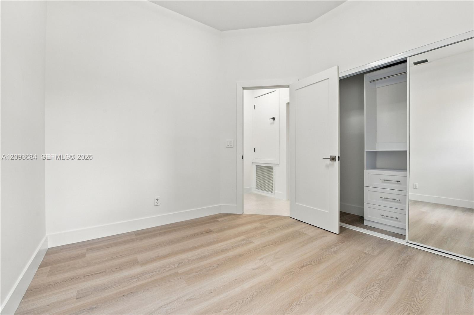 16012 Opal Creek Drive gallery image #25