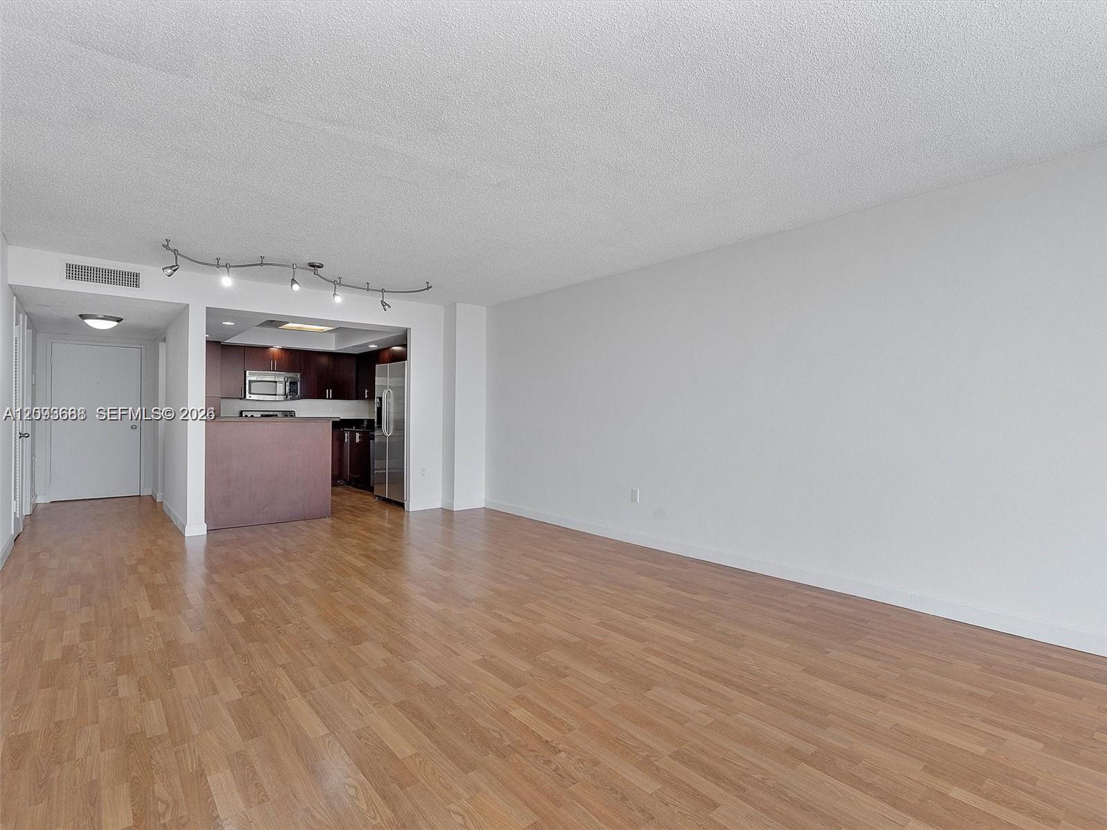 18021 Biscayne Boulevard