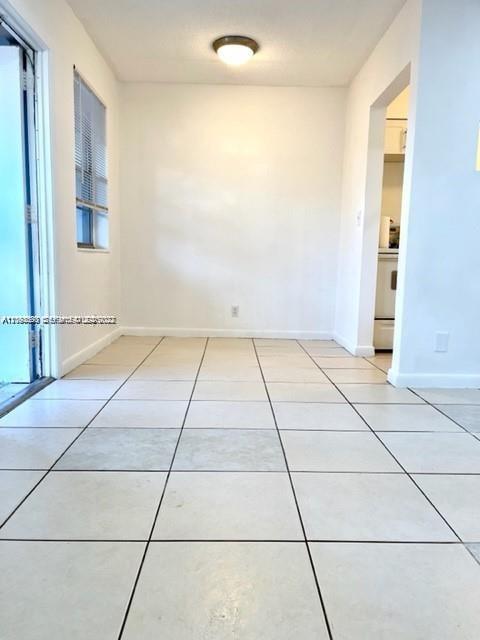 1204 NE 5th Avenue gallery image #15