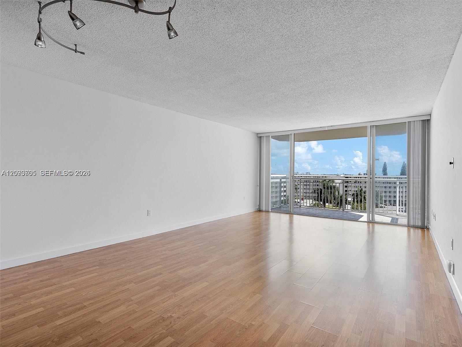 18021 Biscayne Boulevard